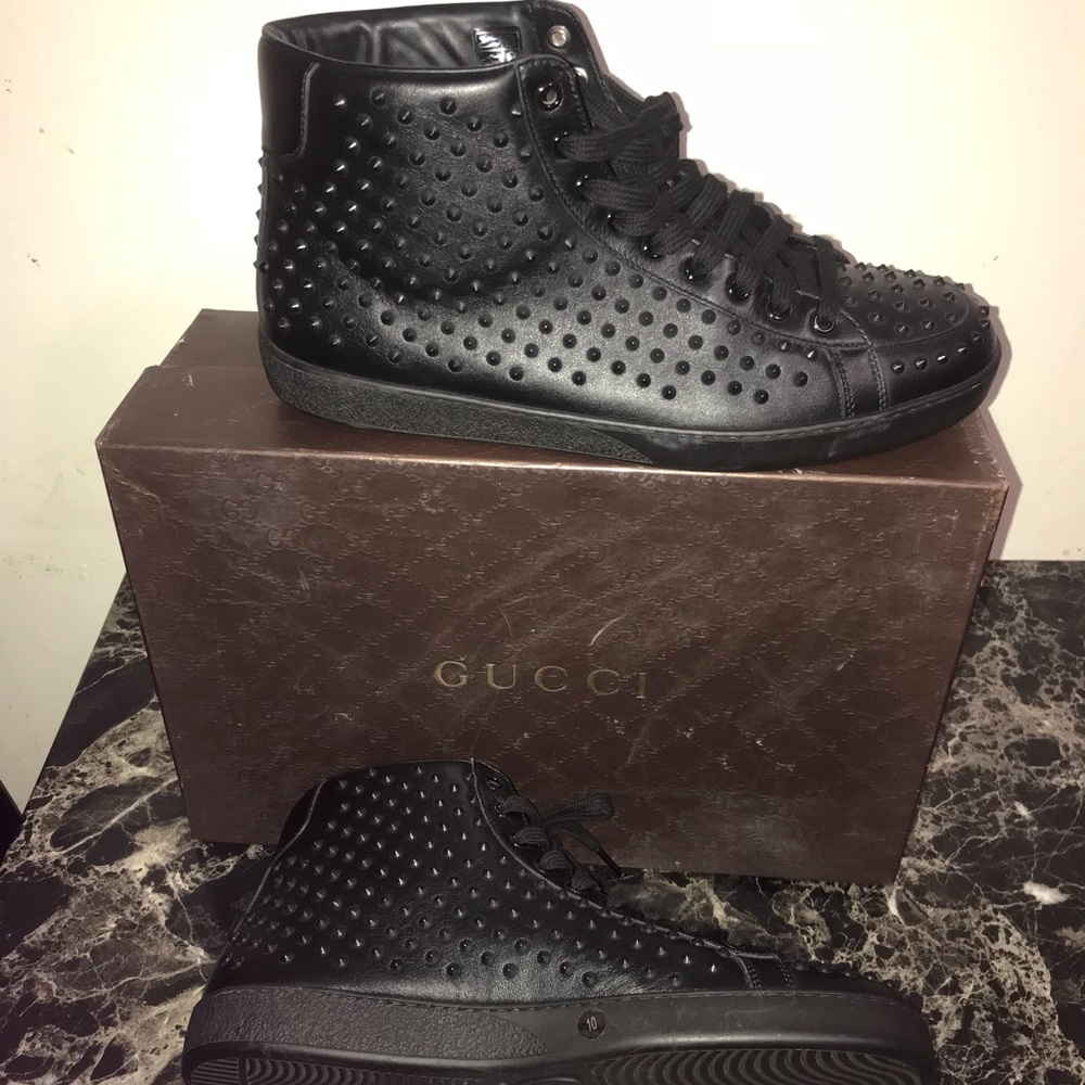 Gucci shoes